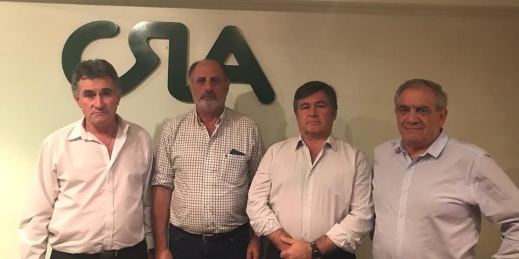La Mesa de Enlace se reunió con Basterra y asegura que, a pesar del malhumor, la instancia de diálogo está abierta