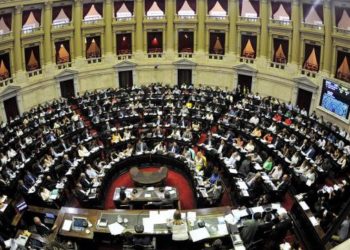 La noticia no es que volvieron a subir las retenciones a la soja, sino que bajaron las del petróleo y la minería