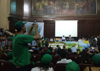 Nunca los productores más chicos estuvieron tan cerca del poder: El Foro Agrario presentó sus 21 demandas a Basterra