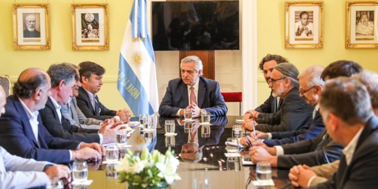 Alberto pidió tiempo para analizar una rebaja de retenciones y a la Mesa de Enlace se le aflojaron las patas