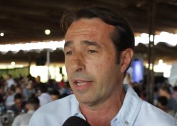Marcelo Mengani está al frente de uno de los frigoríficos más grandes, pero sigue concurriendo temprano al Mercado de Liniers: "Lo llevamos en la sangre"