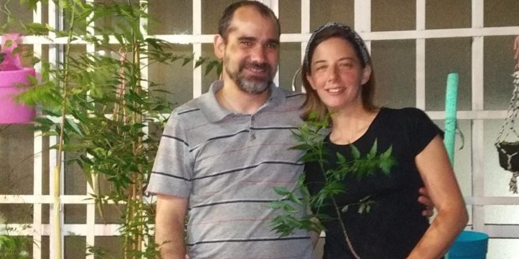 Pasen y conozcan los árboles de neem: Un universo de usos para el agro, la salud y el medio ambiente