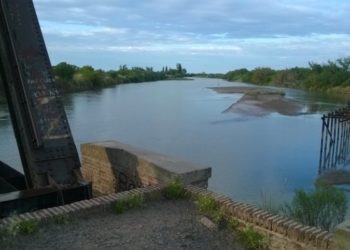 El gobierno bonaerense reacciona ante el escaso caudal del Río Colorado, donde este año ya se limitará el agua para riego