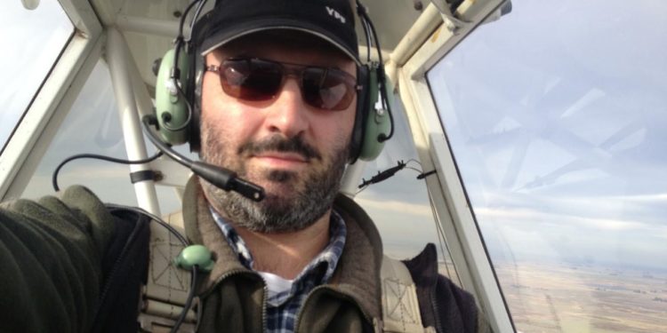 Turbulencias en el debate por las distancias en el uso de agroquímicos. Para el aeroaplicador Matías Cavadini “son exageradas”