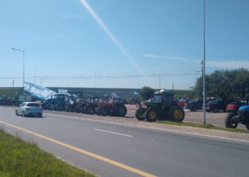 Otra protesta de productores en Córdoba: “Los números no dan en rojo sino en bordó”, denuncian