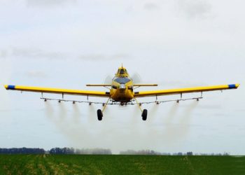 Debate por los agroquímicos en La Pampa: El veterano periodista Esteban Ocerín advierte sobre “la presión de los grupos ambientalistas”