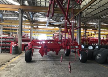 El agro en tiempos de cuarentena: Las fábricas de maquinaria agrícola permanecen cerradas, aunque reparten repuestos críticos