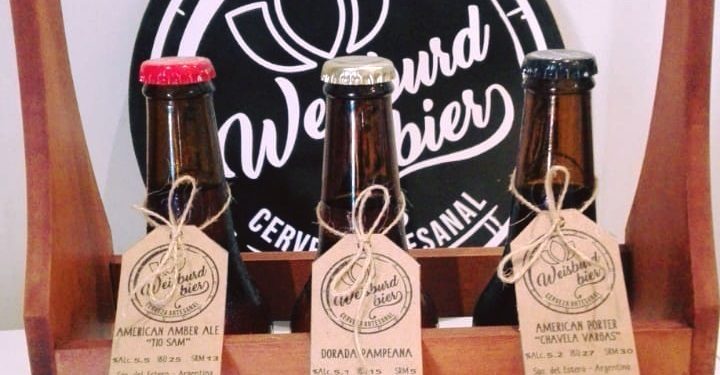 Sabores y saberes: Mariela y Guido producen en Santiago una cerveza con tuna, chañar, poleo, melón y miel del monte