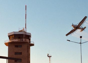 Los agro-pilotos primero tuvieron que explicar que viajaban solos y no contagiaban: Ahora forman parte de la lucha contra el Coronavirus