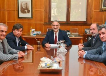 El Gobierno confirmó el aumento de retenciones a la soja pero ofrecerá compensaciones a pequeños productores