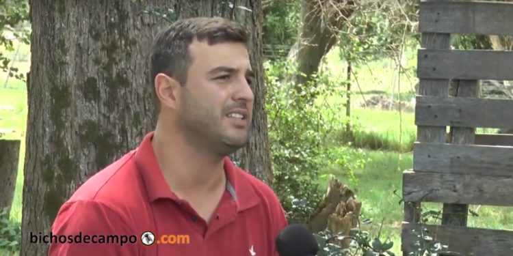 Historia de un encuentro: A Guillermo Rossi le decían que no se podía hacer pastoreo racional, hasta que apareció Alejandro