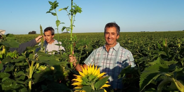 Agustín Bilbao: “Las malezas resistentes son el error que comete el protagonista a los 30 minutos de la película y el punto de partida para que se replantee su vida”
