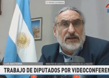 Basterra elogió al sector, que está funcionando casi a pleno, y como premio desestimó más retenciones o la intervención de mercados