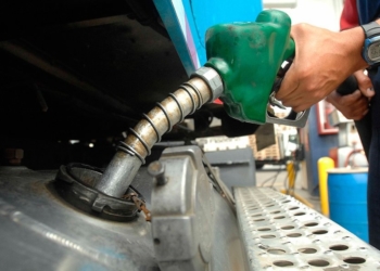 Baja el petróleo pero no el gasoil: El gobierno no impulsará las rebajas que reclaman los ruralistas