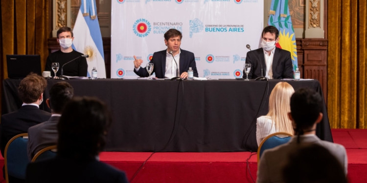 Apoyado en el BAPRO, Kicillof anunció créditos blandos para la compra de maquinaria agrícola