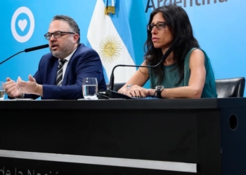 Para mantener los precios de la leche, el gobierno pagará el IVA a la cadena láctea durante todo el primer semestre