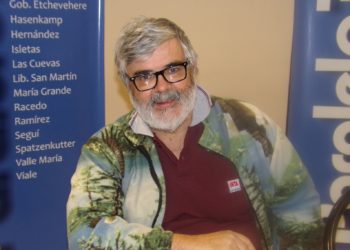 ¿Hay trabajo en el campo? Desde Concordia se impulsa como salida laboral la construcción de viviendas con madera