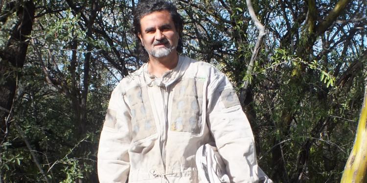 Nery Martínez: “La cultura del apicultor de monte es el conocimiento de los diferentes estratos del bosque”