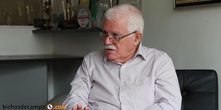 ¿Hay trabajo en el campo? Segundo Acuña es maestro de trabajadores de la carne: “Lo bueno es tener ganas de aprender, de esforzarse”