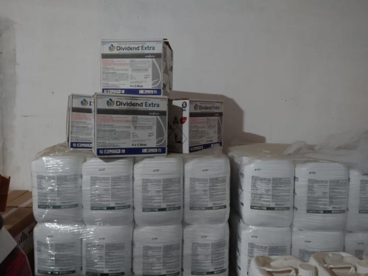 Sin culpables: A los hermanos Rullo les robaron miles de dólares en agroquímicos, desde su propio hangar y usando su camioneta