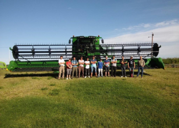 ¿Hay trabajo en el campo? En el INTA de Crespo hay un programa para capacitar a jóvenes como operarios de maquinaria agrícola