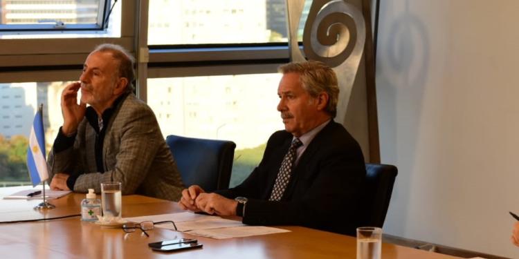 Solá dice que en el Mercosur “no hay ni hubo ruptura”: No se nota en la estrategia regional contra la fiebre aftosa