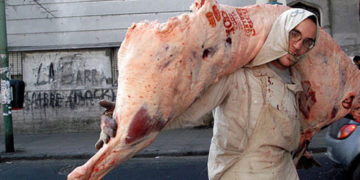 Larga vida a la media res: Hasta julio no se aplicará la obligación de manipular la carne en piezas más chicas