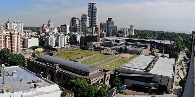 Un debate surge desde las entrañas de la Sociedad Rural: ¿Se resigna libertad si se recibe ayuda del Estado?