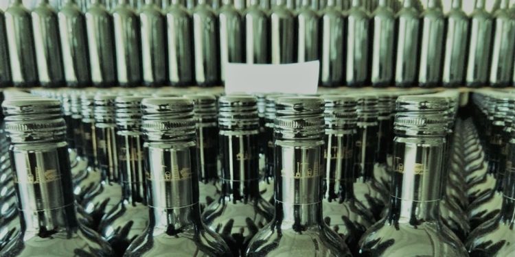 Había vida en medio del Covid-19: Creció fuerte la exportación de vinos y frutas en el primer cuatrimestre