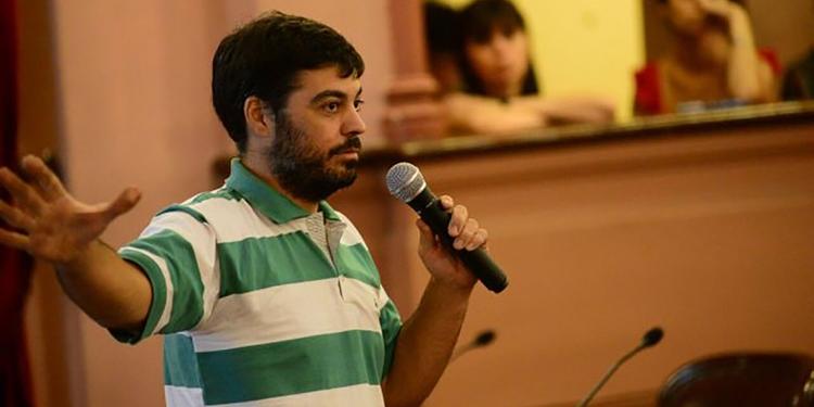 Réquiem al Glifosato: Según el ingeniero químico Marcos Tomasoni, “la deriva es incontrolable aunque haya buena voluntad humana”