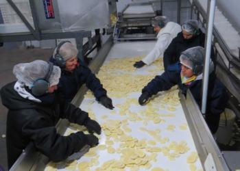 Crónicas Robadas: Una empresa familiar de Balcarce logró exportar papas precocidas por primera vez a Brasil