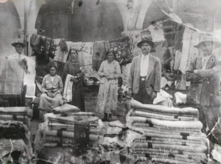 Sabores y saberes:  Ariel Cata cocina el jigote catamarqueño mientras le canta a los ponchos que su madre tejía en Londres