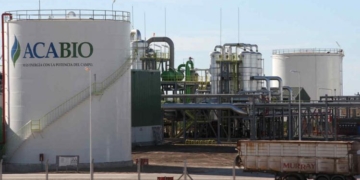 Mientras la Argentina duda sobre el camino a seguir, ACABio realizó la primera exportación de bioetanol de maíz “certificado” para Europa