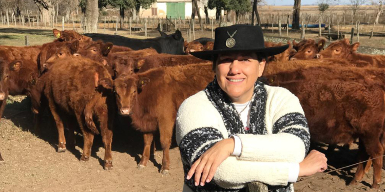 Pese a los golpes de la vida, Soledad Diez de Tejada es una ganadera feliz: “En el campo es donde me siento plena, es mi lugar en el mundo”
