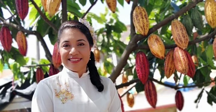 Liliana, una cacaocultora premiada en Colombia, nos cuenta cúal es el origen de los chocolates orgánicos