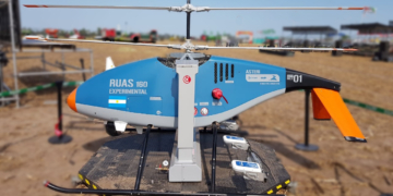 Nicolás Marinelli lleva varios años diseñando objetos voladores: Ahora pone a punto el ‘helidron’ para aplicar agroquímicos y hasta hacer siembras aéreas