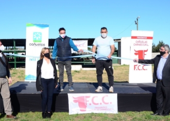 Y un día, con fuerte aval de la política, reabrió la planta frigorífica de Cañuelas que pertenecía al matarife evasor Alberto Samid