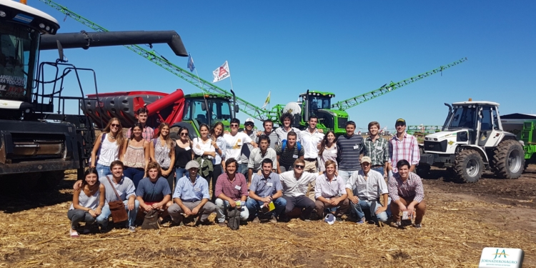 Lucas Amadeo cuenta cómo nació Jornaderos: Estaban estudiando agronomía entre cuatro paredes, pero querían salir al campo