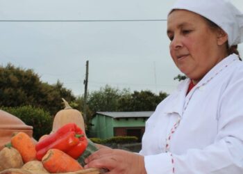 Reina Sandoval integra la red de Cocineros del Iberá y le busca la vuelta a la pandemia revalorizando recetas ancestrales