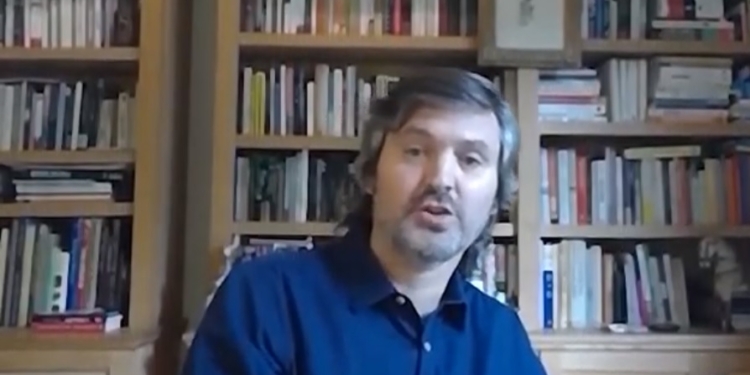 ¿Qué hay que hacer con la caca de los cerdos para China? Responde Roberto Maisonnave, un argentino que manejó granjas igual de grandes en EEUU