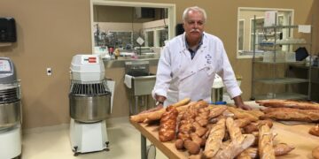 Raúl Grünthal, un ingeniero que metió manos en la Masa Madre pensando que nos merecemos comer panes más sanos