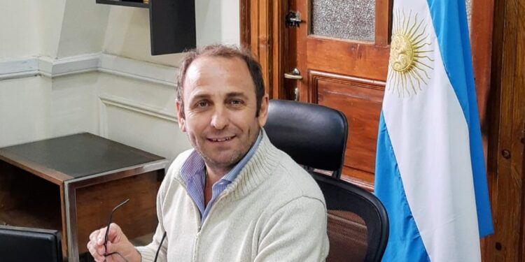 Arturo Videla regresó a la Dirección Nacional de Lechería: “Este sector mueve mucho en facturación y divisas, pero movería mucho más si se pusiera de acuerdo”