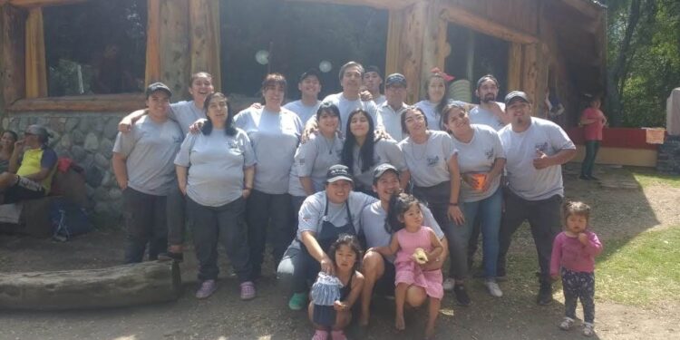 Hay otros mapuches que viven pacíficamente en las tierras de Villa Mascardi y que denuncian amenazas y quemas de los violentos