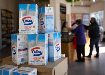 En Rosario, Cotar abrió sus propios locales de venta de lácteos y tuvo que dejar de trabajar con supermercados