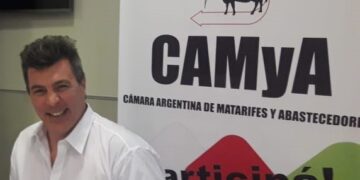 El mundo al revés: Leonardo Rafael, el matarife que impulsó a sus pares a blanquearse, ahora reclama al Estado que controle a todos