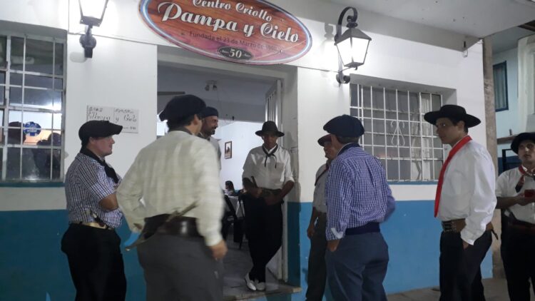 Roberto Medina rescata tradiciones y defiende el humedal: “Tiene que ver mucho con el gaucho, ser parte del paisaje y cuidarlo”