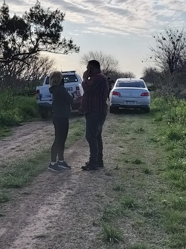 Intentaron usurpar un campo con participación de algunos policías: “Lo que se está viviendo es una locura”, dijo la productora Lorena del Río