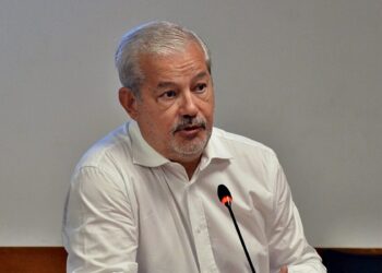 Ley de Humedales: “Hagan lugar en el conurbano para 800 mil correntinos” por si prospera esa norma, desafía Jorge Vara