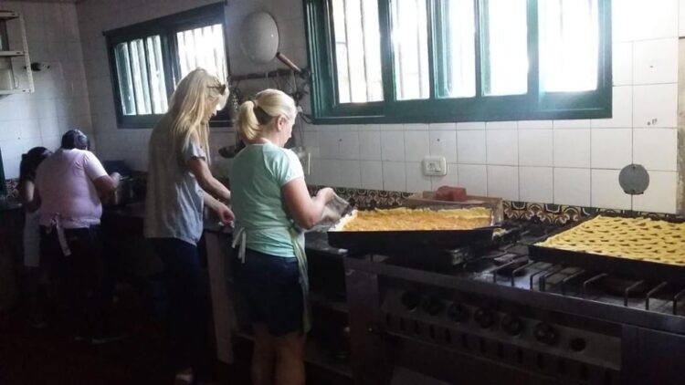 Ladrones con muy mala leche: Desvalijaron el tambo de un Centro de Formación Rural en General Rodríguez