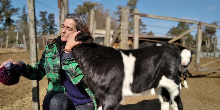 Alejandra Badino ama profundamente el tambo: “Sé que es un sacrificio, pero es mi cable a tierra”, asegura